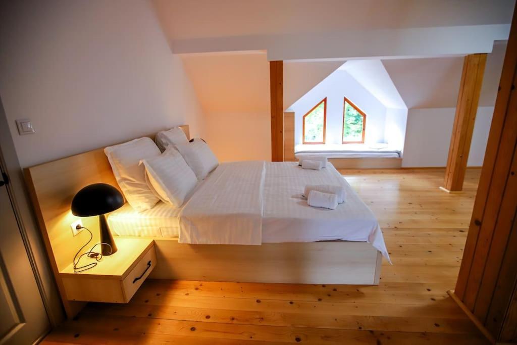 Villa Kassa à Bran  Extérieur photo